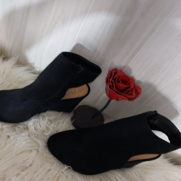 BAMBOO Dayna open back wedge booties side zipper - Picture 6 of 7